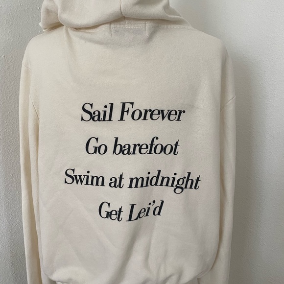 WILDFOX Adventure List Malibu
Very good condition. So cute!!! - Picture 2 of 4